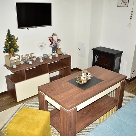Gorstak I I Ii Apartment *