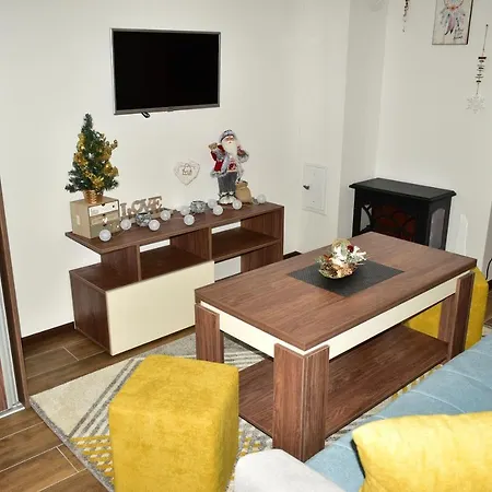 Gorstak I I Ii Apartment *