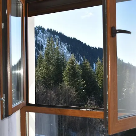 Gorstak I I Ii Apartment