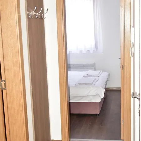 Gorstak I I Ii Lägenhet